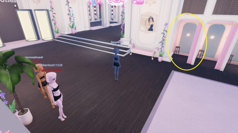 Saving Your Outfits in Roblox’s Dress to Impress (DTI)