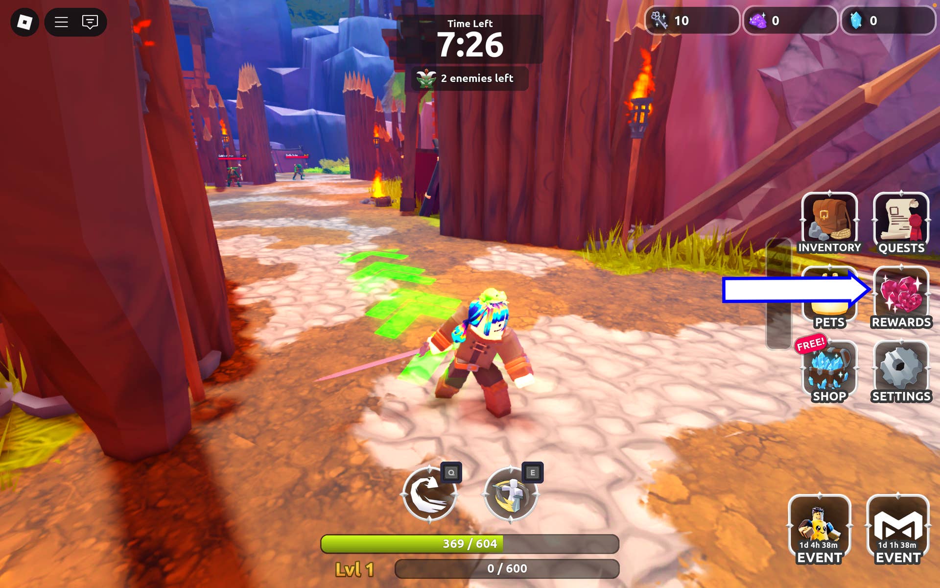 Interface display highlighting reward access points in Dungeon Heroes