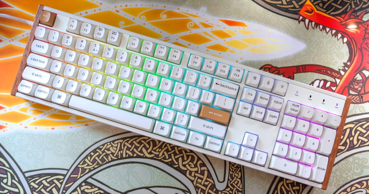 Best full-size (96%/100%) mechanical keyboards 2025