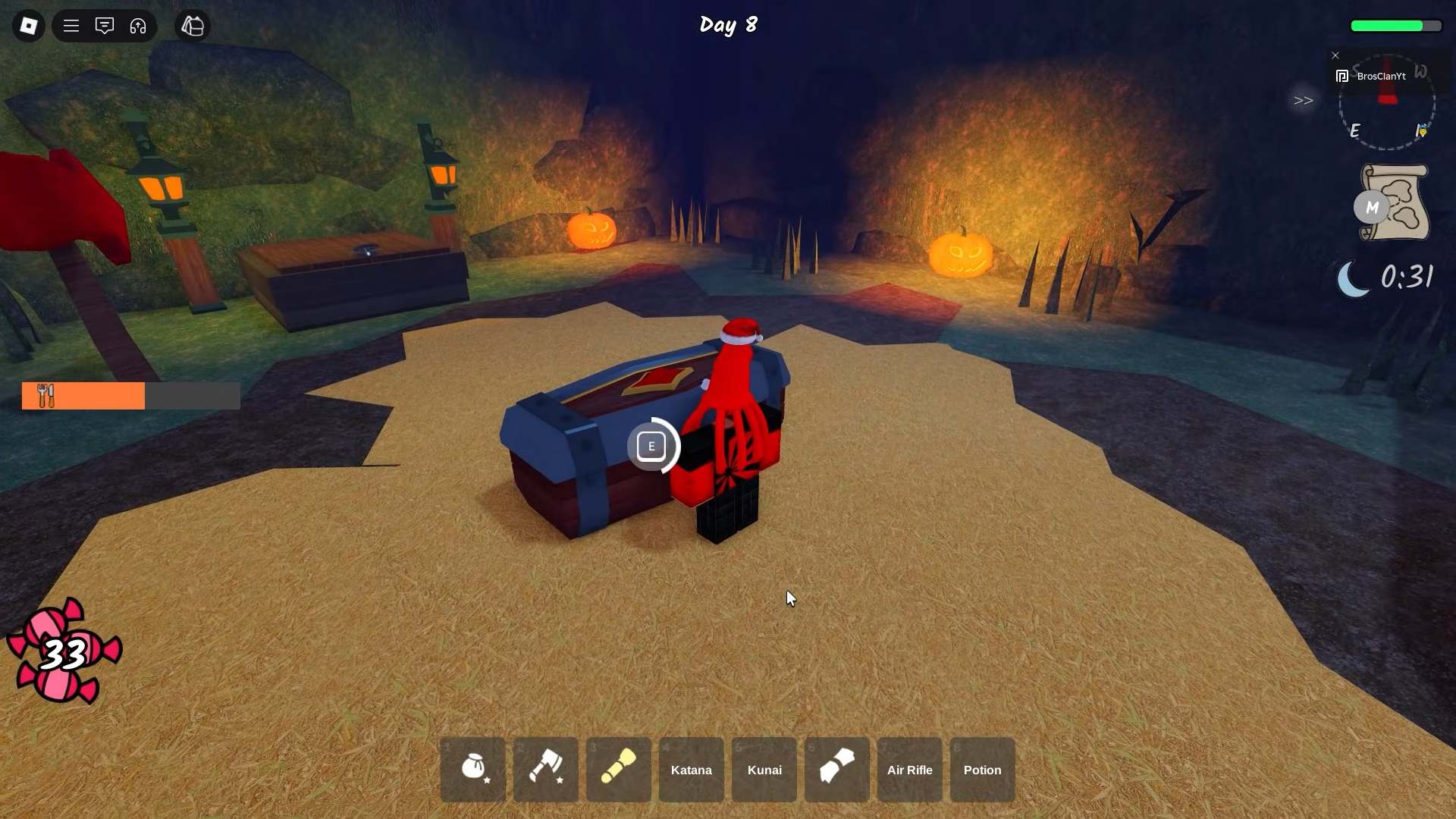 The Center Chest in the Hedge Maze (Image via Roblox Corporation)